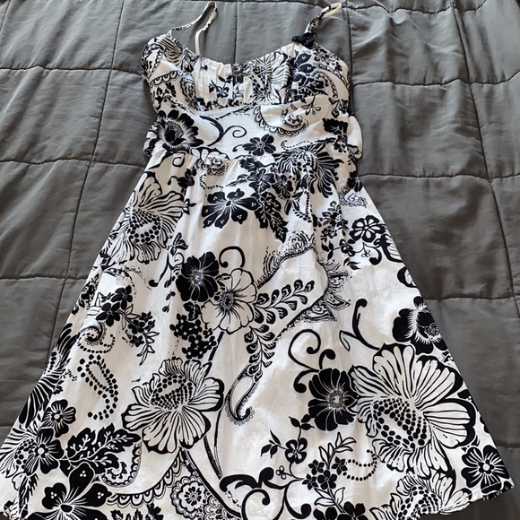 đź’ Ruby Rox Dress-Floralđź’ - Picture 3 of 16